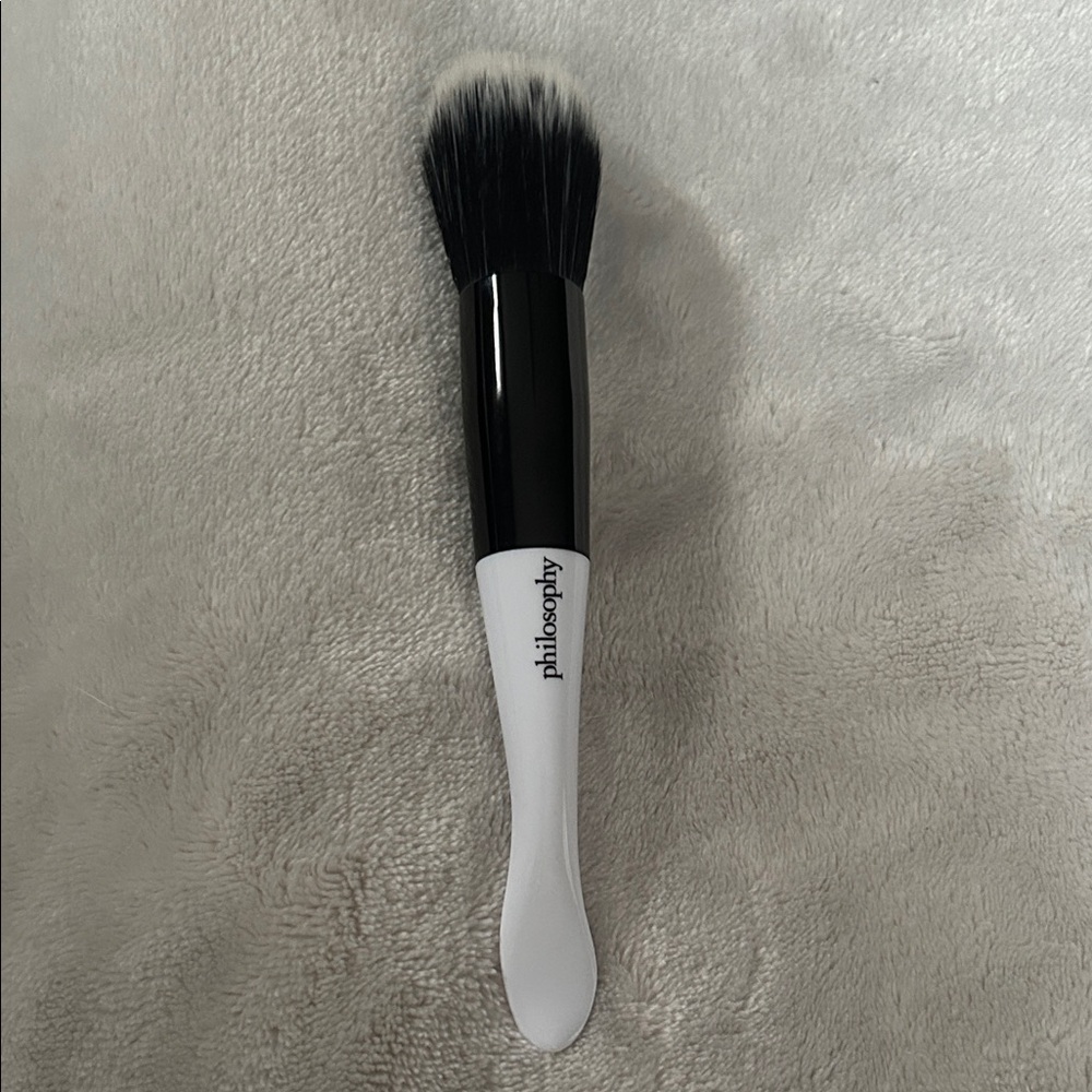 Philosophy Dual-Tone Makeup Brush